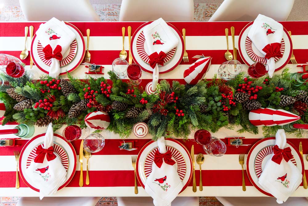 Christmas Cardinal Bird – 100% Linen Embroidered Dinner Napkin (Sold Individually)